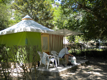 Camping Gîtes De Plein Air " Le Gabitou " Camping à la Malène