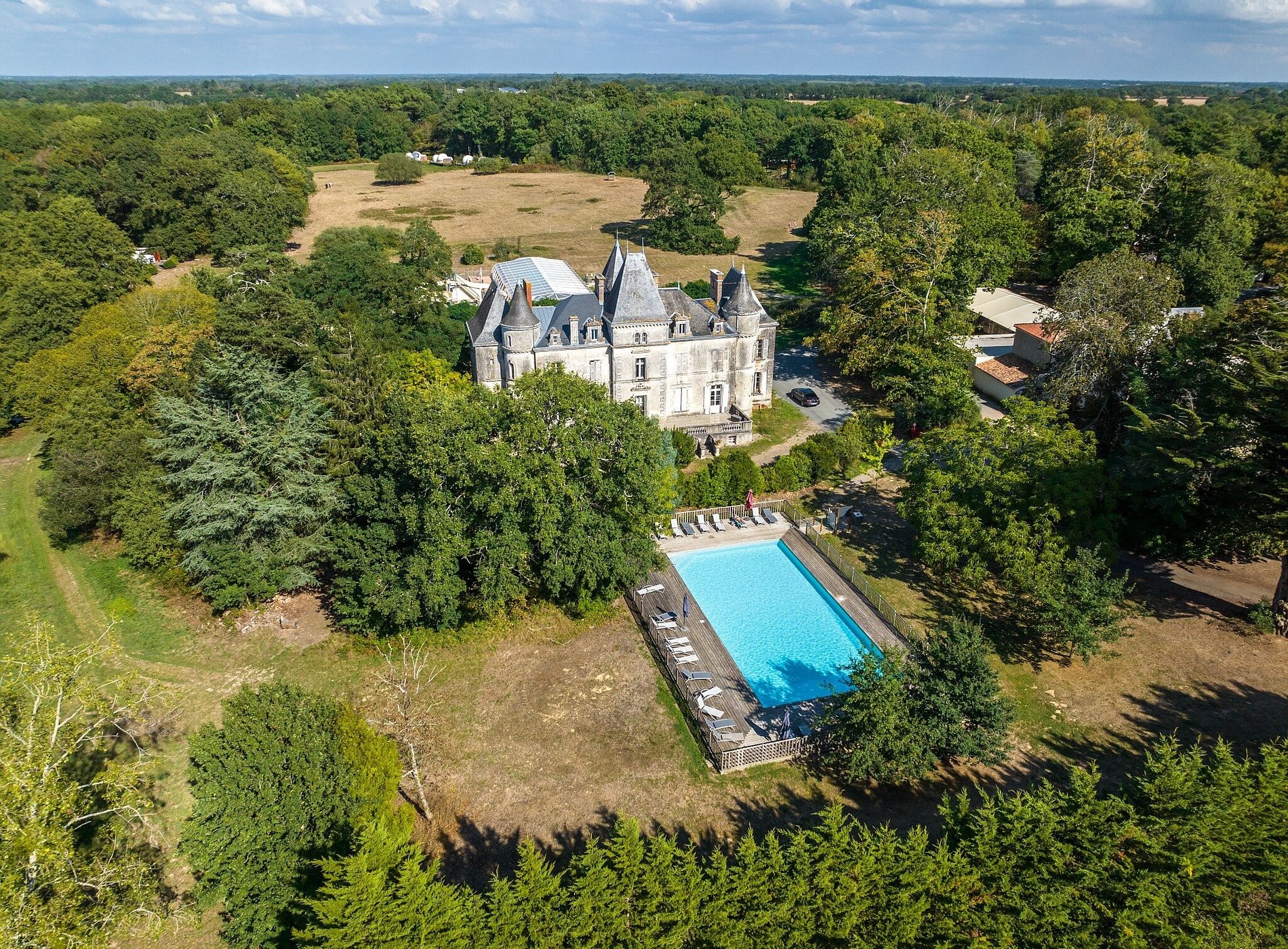 Marvilla Chateau La Foret Vendée, Camping à Saint-Julien-des-Landes