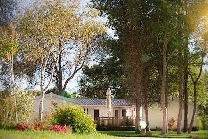 Domaine Du Nogentais, Camping à Saint-Nicolas-la-Chapelle