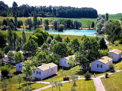 Le Lac Des 3 Vallées, Camping à Lectoure