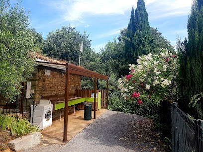 Camping Le Mas De La Source, Camping à Sampzon