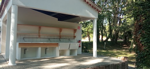 Camping Municipal Le Pont De La Drôme De Vercheny, Camping à Vercheny