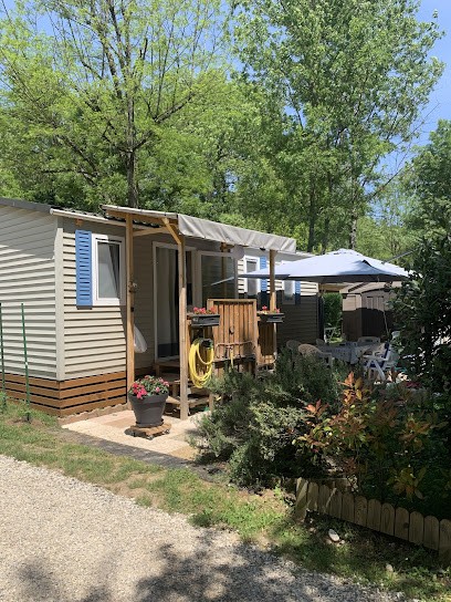 Camping Sous Le Moulin, Camping à Saint-Maurice-de-Gourdans