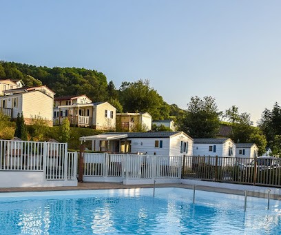 Camping Les Terrasses De Xapitalia, Camping à Hasparren