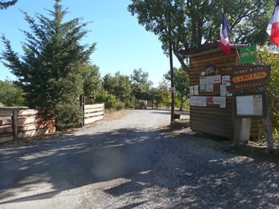 CAMPING LOU PEBRE D'AIL, Camping à Mallefougasse-Augès