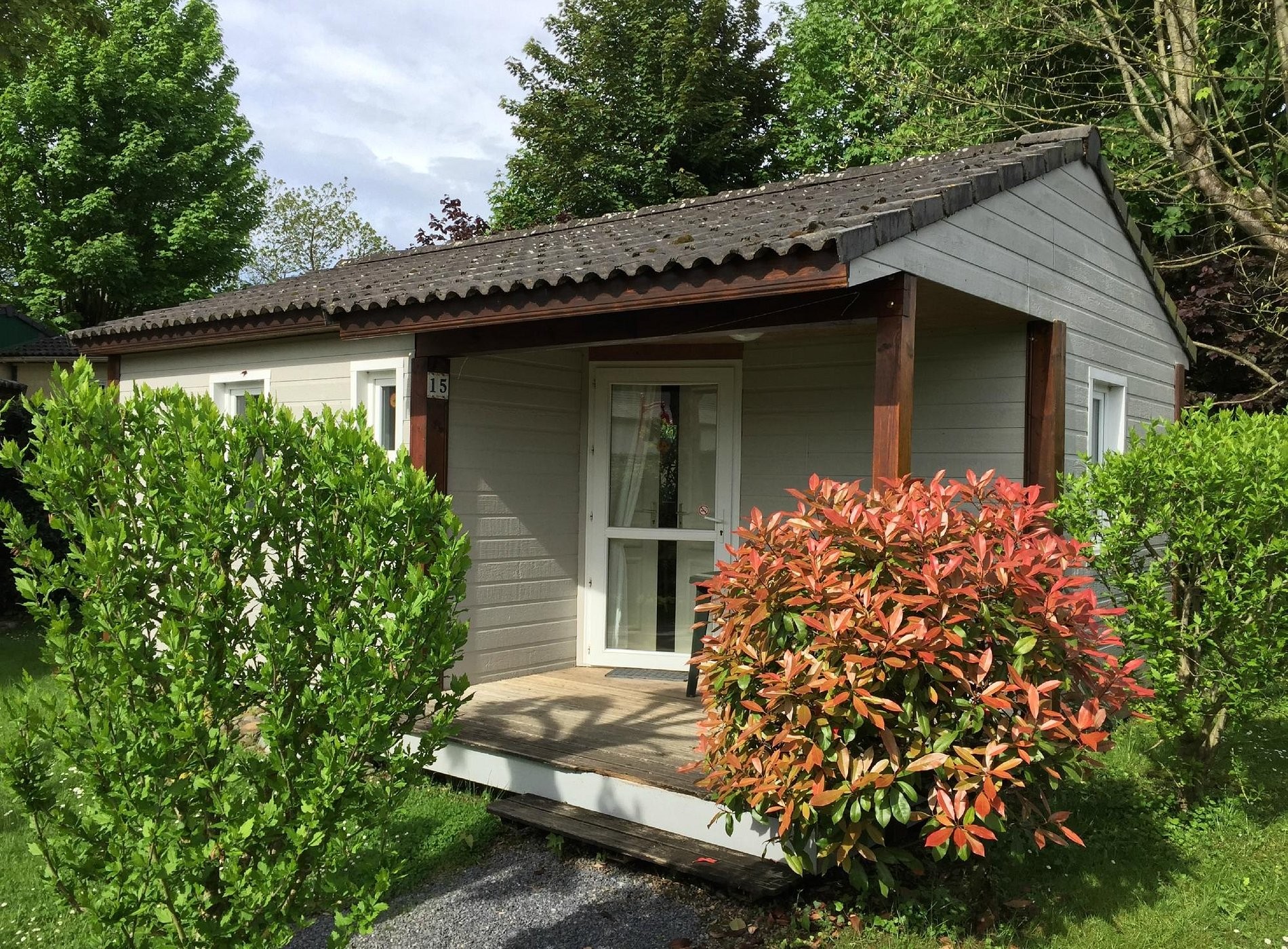 Camping Le Val Du Gave D'Aspe Avec Piscine Chauffée Pyrénées Atlantiques, Camping à Gurmençon