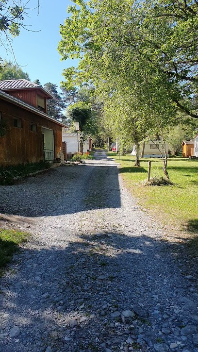CAMPING DE LA BLANCHE, Camping à Seyne