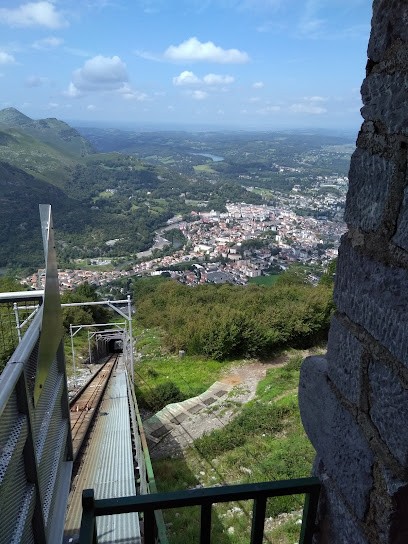 Georges Jean Pierre DHOM, Camping à Orincles