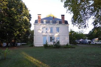 Camping Clave, Camping à Arengosse