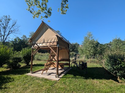 Camping De La Trezee, Camping à Ouzouer-sur-Trézée