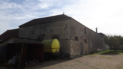 Camping de l'Hermitage, Camping à La Tombe
