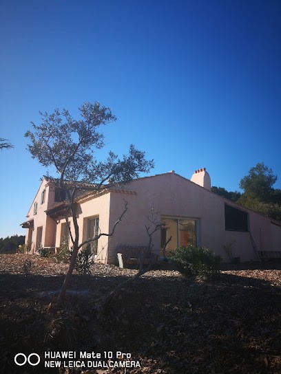 Camping Du Devenson, Camping à Mouriès