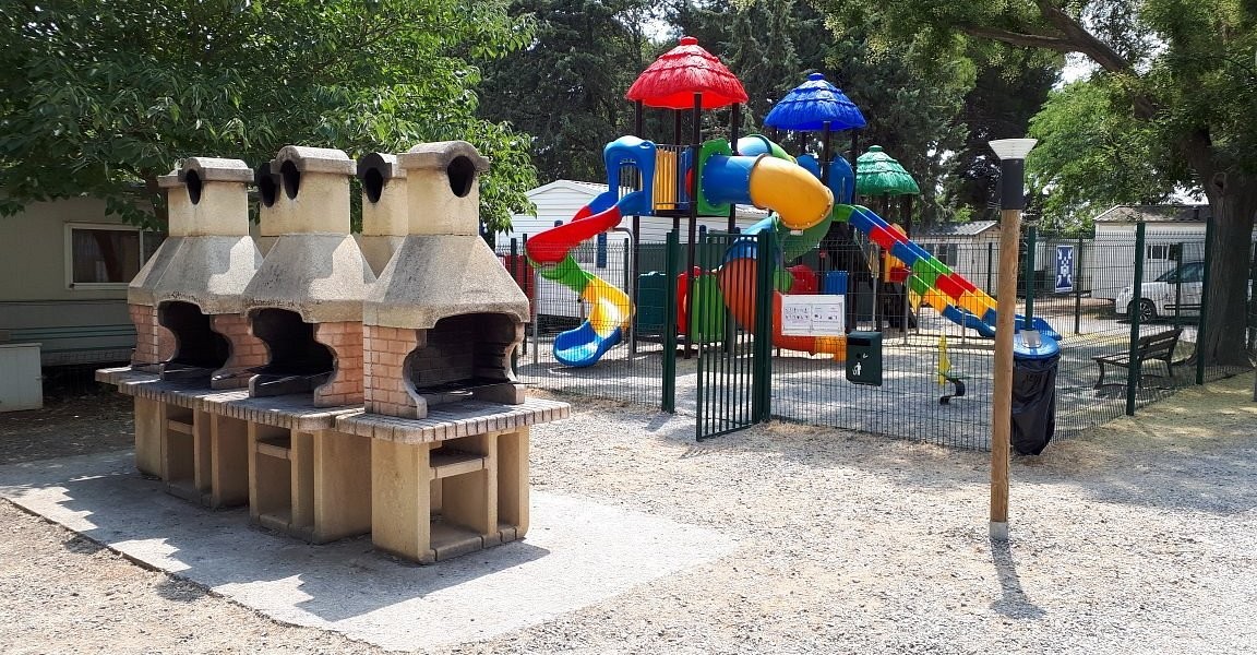 CAMPING NEW DAY, Camping à Vic-la-Gardiole