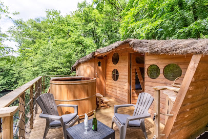 Domaine Des Vaulx - Cabanes Dans Les Arbres Et Spa - Gîtes, Camping à la Baconnière