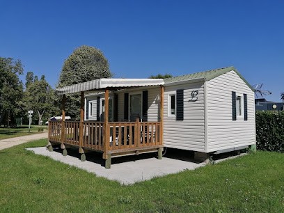 Camping Au Bord du Loir ***, Camping au Lude