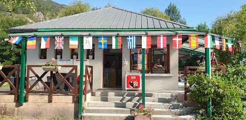 Camping Du Lac, Camping à La Roche-de-Rame