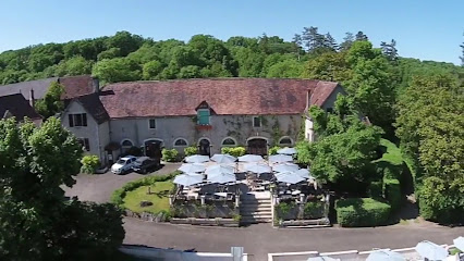 Chateau De Lacomte Camping, Camping à Carlucet