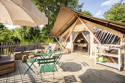 Huttopia Pays De Condrieu, Camping à Tupin-et-Semons