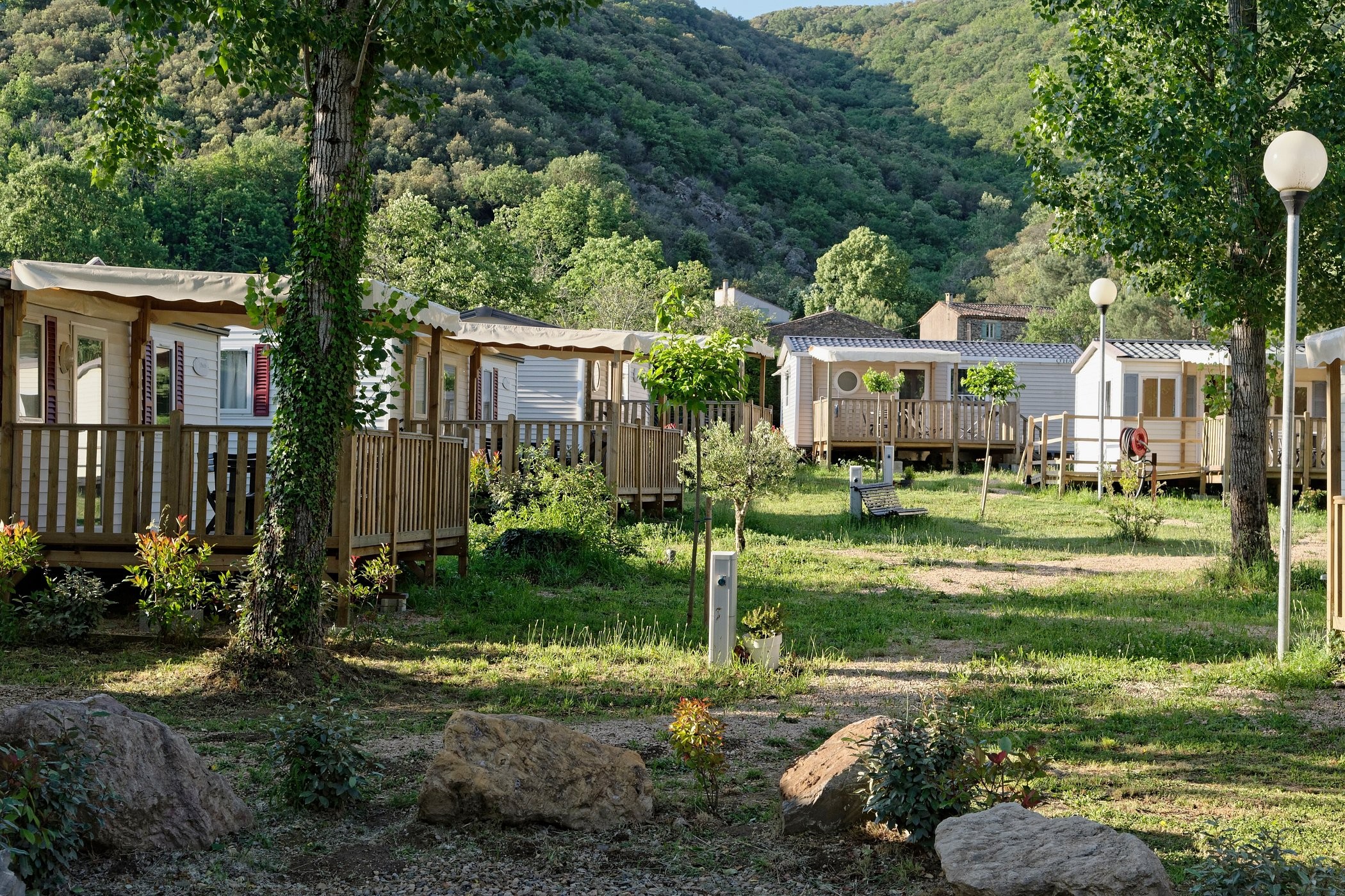 Camping Mobile Home Lamalou Baths Domain Gatinié, Camping aux Aires