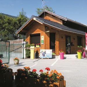 Camping Les Rives Du Lac, Camping à Sevrier