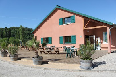 CAMPING ISLE DE LA SERRE, Camping à Porcieu-Amblagnieu