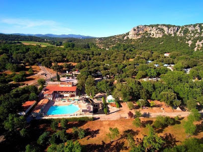Camping Le Val D'hérault Camping à Brissac