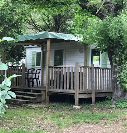 Camping At Barrels **, Camping à Méounes-lès-Montrieux