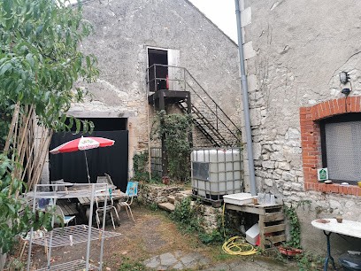 Làô Refuge Gite d'étape saisonnier, Camping à La Charité-sur-Loire