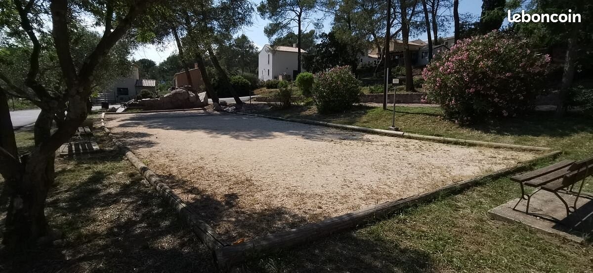 Domaine Des Voiles De Pierrefeu, Camping à Pierrefeu-du-Var