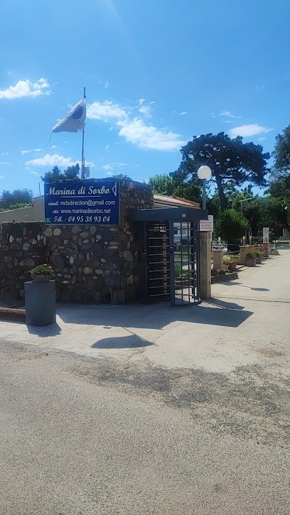 Camping Marina Di Sorbo Giovanni, Camping à Sorbo-Ocagnano