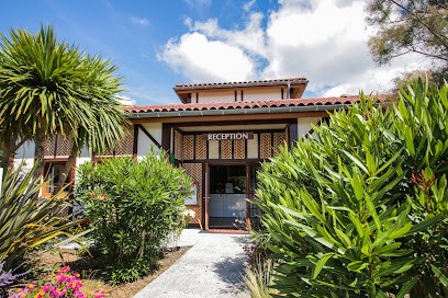 Camping Au Lac de Biscarrosse - Parentis en Born, Camping à Parentis-en-Born