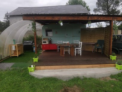 Camping Le Petit Paradis, Camping à Queuille