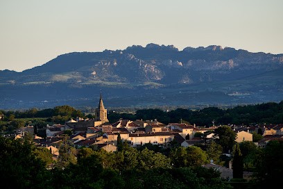 Restaurant & Camping La Cerise, Camping à Malemort-du-Comtat