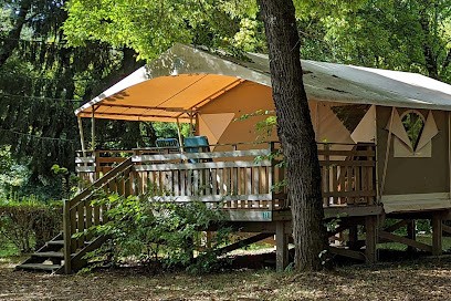 Camping Dordogne Les Cinq Châteaux, Camping à Vézac