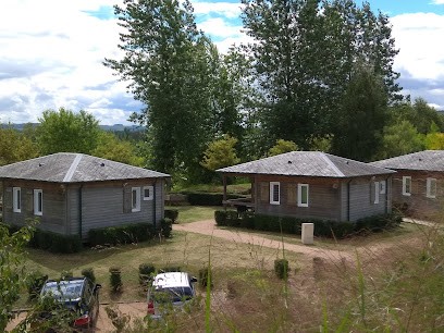 Les Chalets du Lac, Camping à Val-de-Reuil