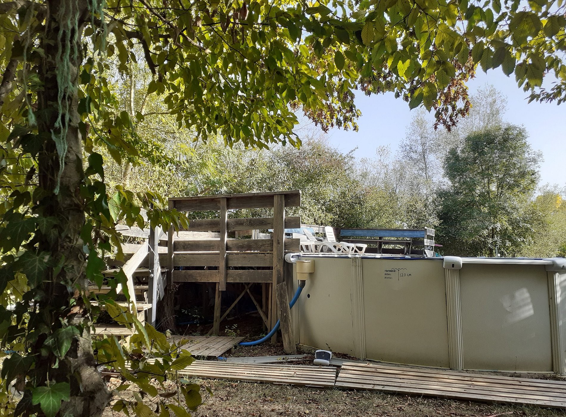 Camping Les Grebes Du Lac De Marcenay Musiccamping, Camping à Marcenay