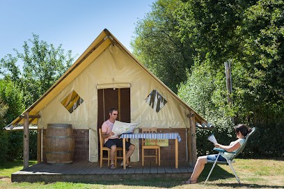 Camping La Vallée Du Ninian, Camping à Taupont