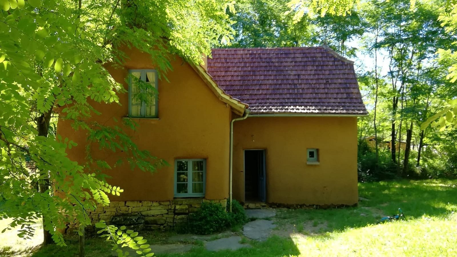 Camping Et Gîte De La Ferme En Paille, Camping à Gramat