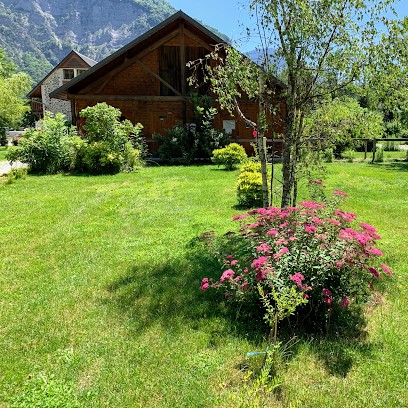 Ferme Noemie camping, rental apartments,, Camping au Bourg-d'Oisans