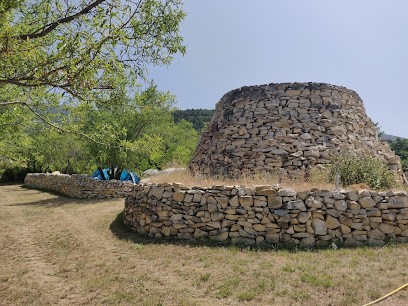Camping Du Montdenier - Aire Naturelle De Lions Georges, Camping à Moustiers-Sainte-Marie
