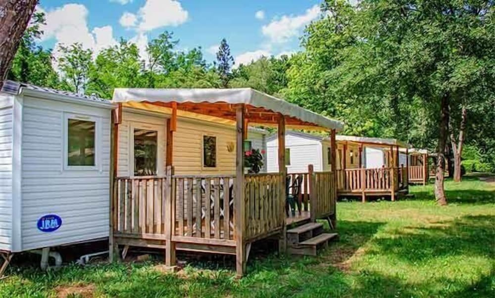 Camping Les Plans - Gard, Camping à Mialet