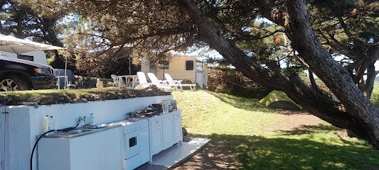 Clos Georges Town, Camping au Palais