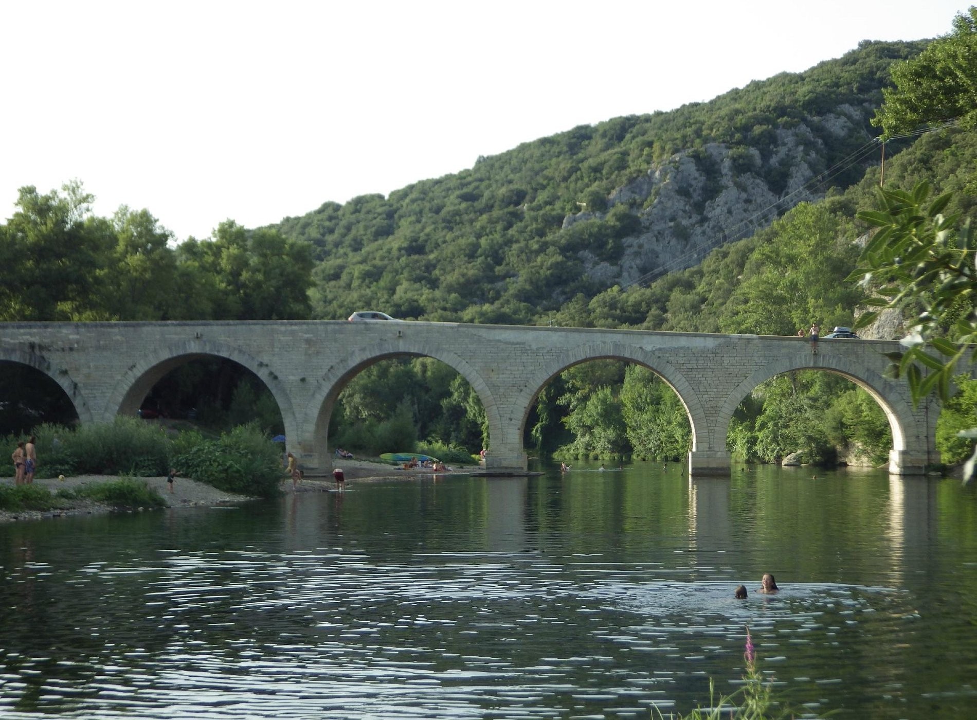 CAMPING LA PLAGE, Camping à Saint-André-de-Roquepertuis