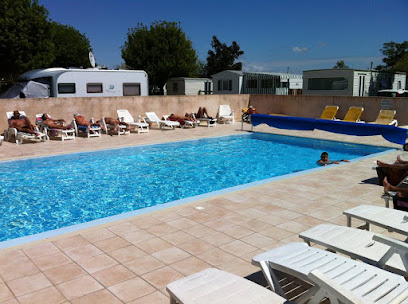 Camping Naturiste Le Petit Dauphin Camping aux Mathes