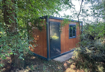 Les Cabanes De Condé Camping à Condé-sur-Vesgre