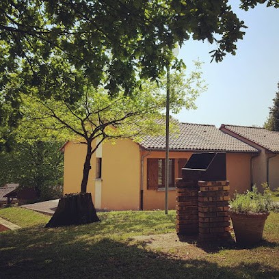 Camping L'Air Du Lac, Camping à Saint-Hilaire-les-Places