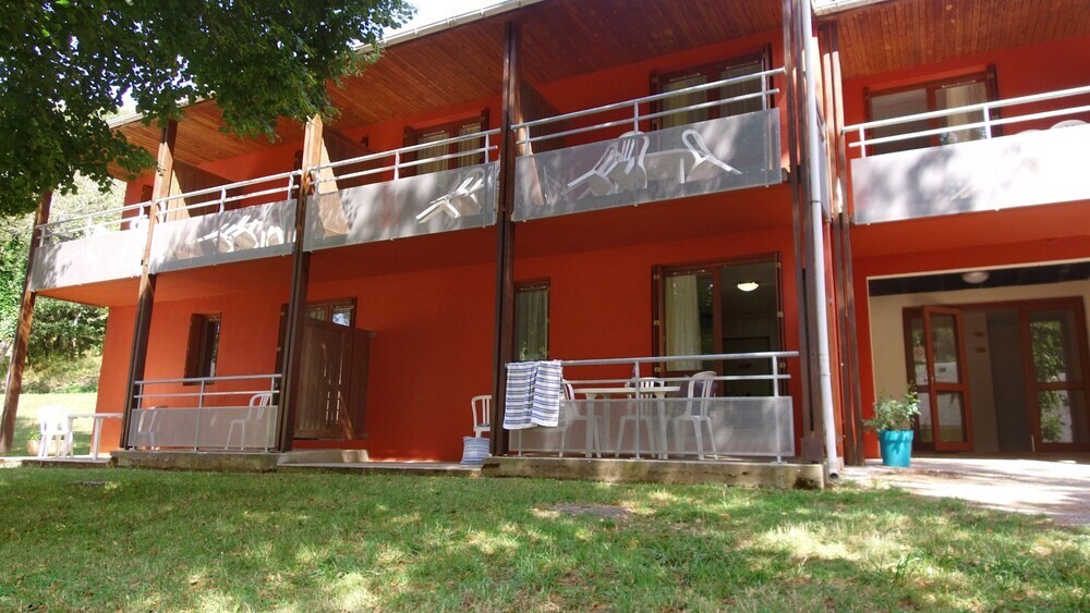 VVF Sud Aveyron, Camping à Brusque