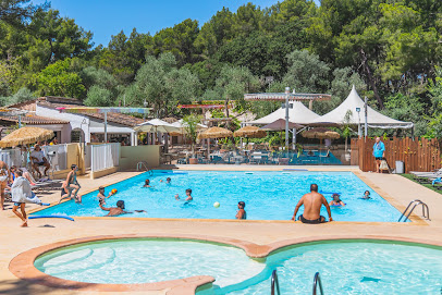 Camping Le Beauvezé, Camping à Carqueiranne