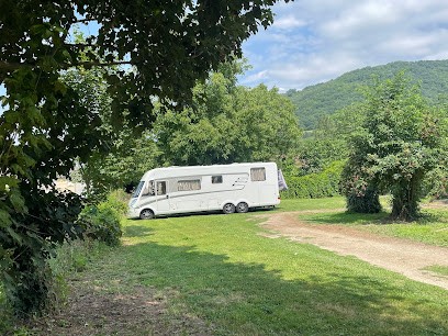 Camping Amour D'Ariège Mobilhome 30€/nuit, Camping à Moulis
