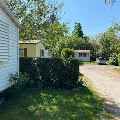 Camping Les Lilas, Camping à Pithiviers